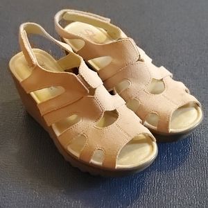 Sketchers Pink Women's slid on heels